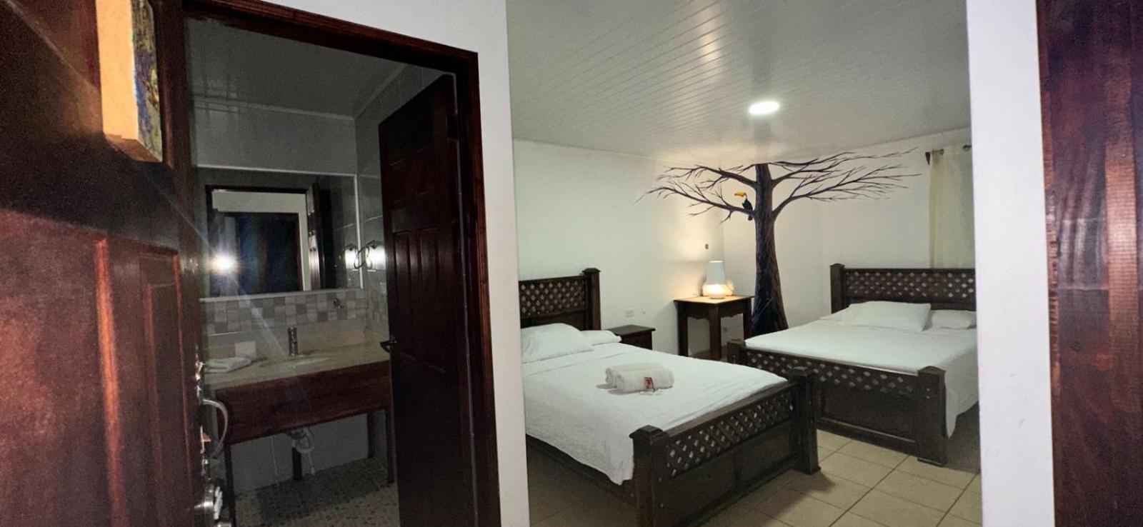 Hotel Pacande B&B Алахуела Екстер'єр фото